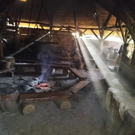 Traperska Osada *